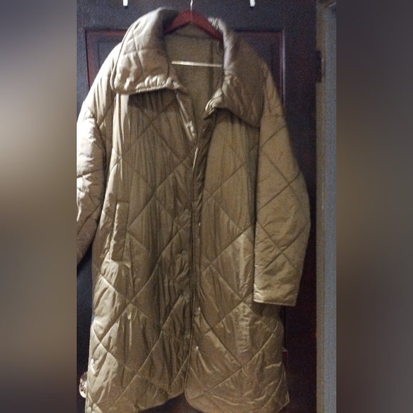 Plus Solid Snap Button Up Quilted Coat - Picture 5 of 5